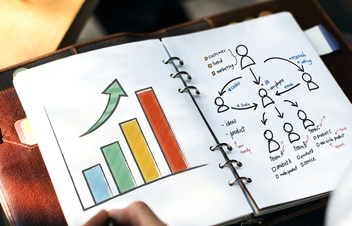 海辺の風景を描くスケッチノート